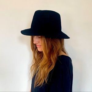 Olive & Pique Wide Brim Fedora